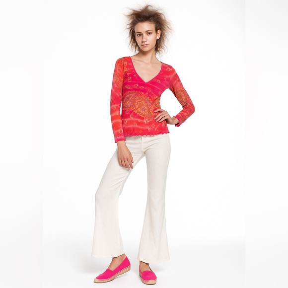 therapy Tops - Therapy Pink Paisley V-Neck Long Sleeve Blouse With Mesh Lettuce Hem - Size L